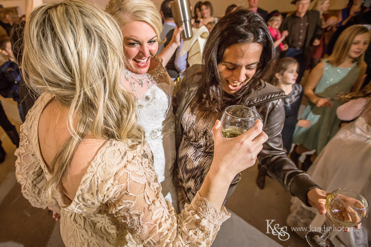 dallas rustic wedding at 3R's Ranch