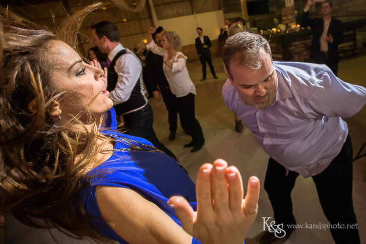 dallas rustic wedding at 3R's Ranch