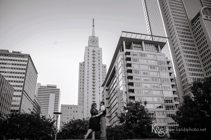 downtown dallas engagement phtoographers