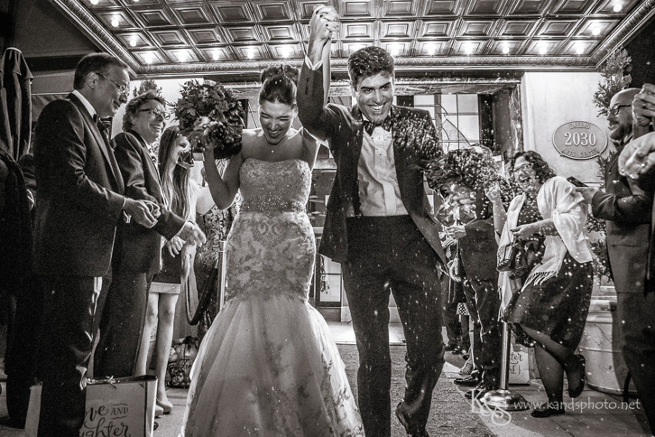 wedding at room on main dallas