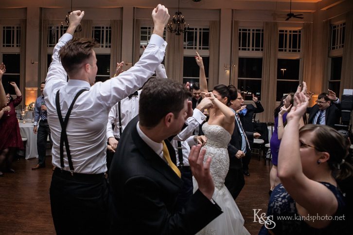 wedding at room on main dallas