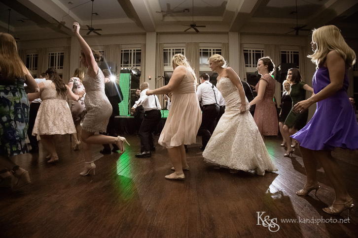 wedding at the room on main