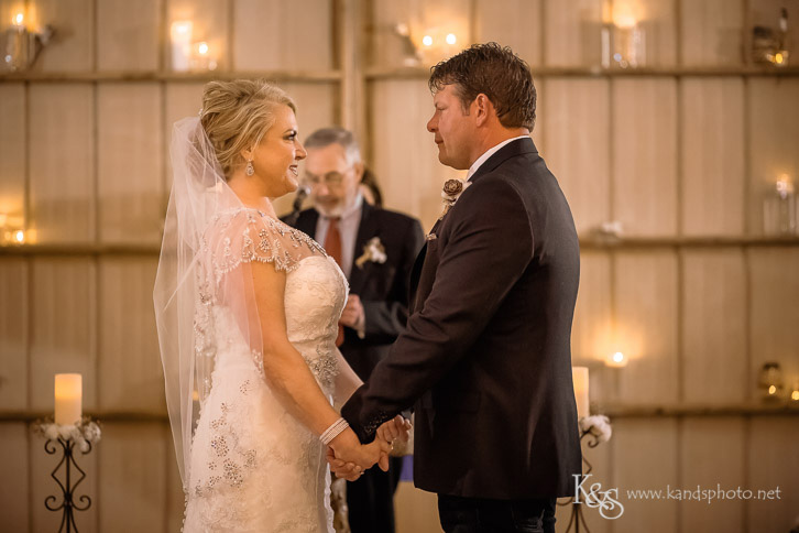 dallas rustic wedding at 3R's Ranch