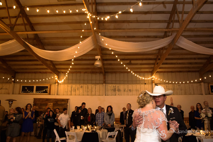 dallas rustic wedding at 3R's Ranch