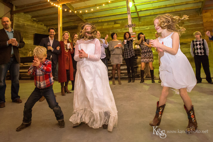 dallas rustic wedding at 3R's Ranch