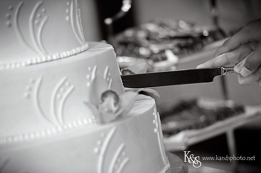 Richard and Anna's Wedding at Watermark Community Church | Dallas Wedding Photographers