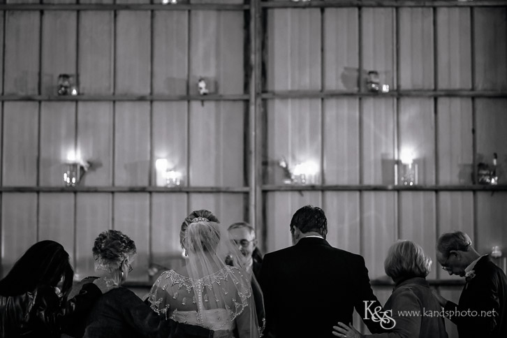 dallas rustic wedding at 3R's Ranch