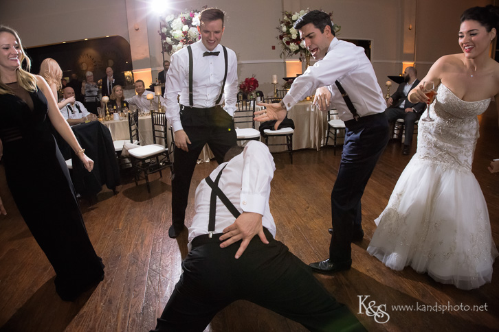 wedding at room on main dallas