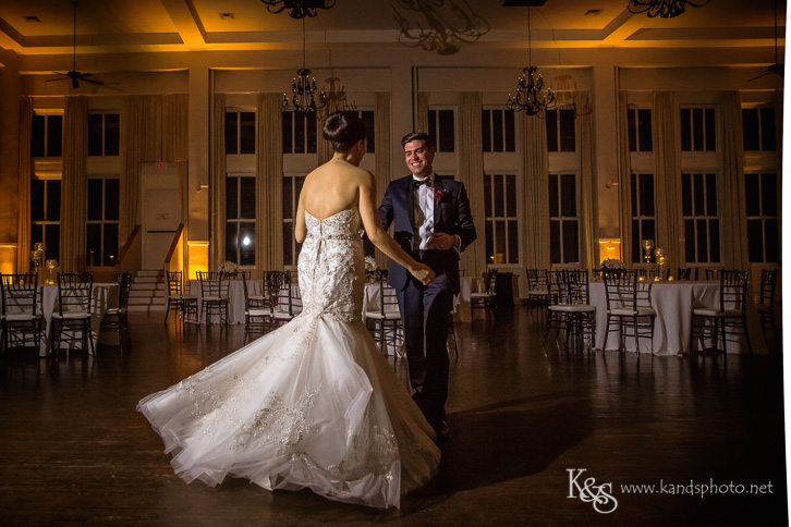 wedding at room on main dallas