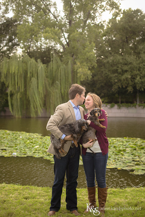 Engagement Photos at Lakeside Park in Dallas