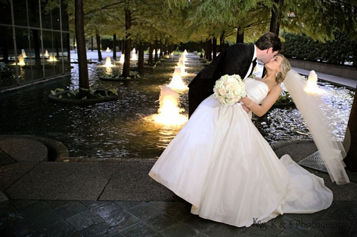 Dallas Wedding Photographers - Dallas Wedding Venues