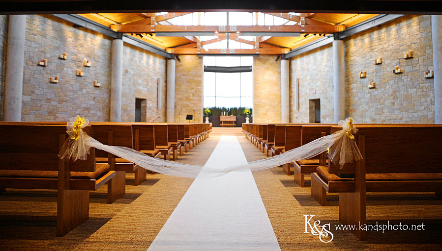 Richard and Anna's Wedding at Watermark Community Church | Dallas Wedding Photographers