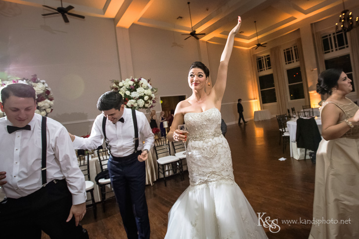 wedding at room on main dallas