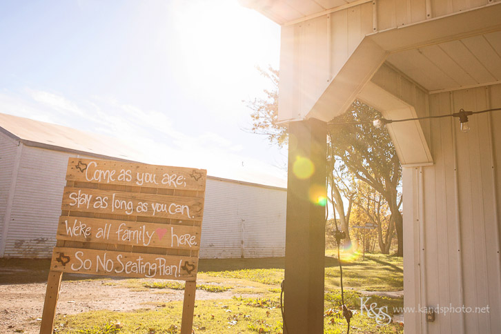dallas rustic wedding at 3R's Ranch