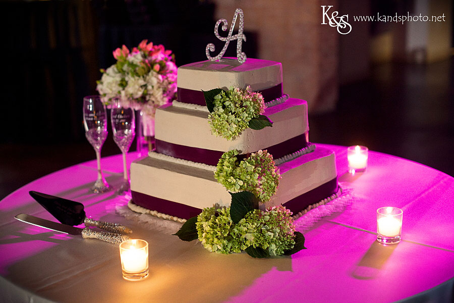 Dallas Wedding Photographers, K & S Photography, photographed Chris and Chelsea- Dallas Wedding at the Filter Building