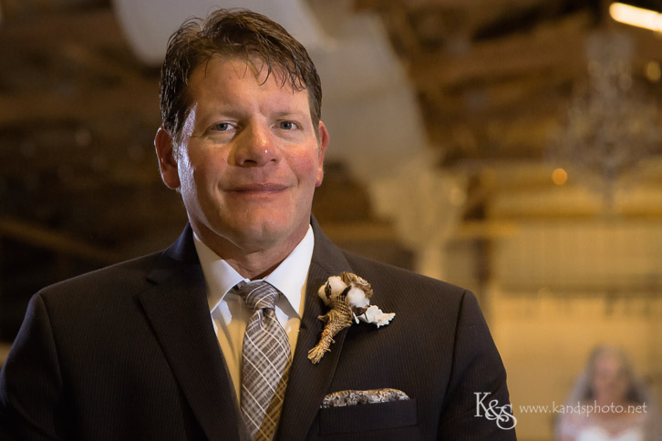 dallas rustic wedding at 3R's Ranch