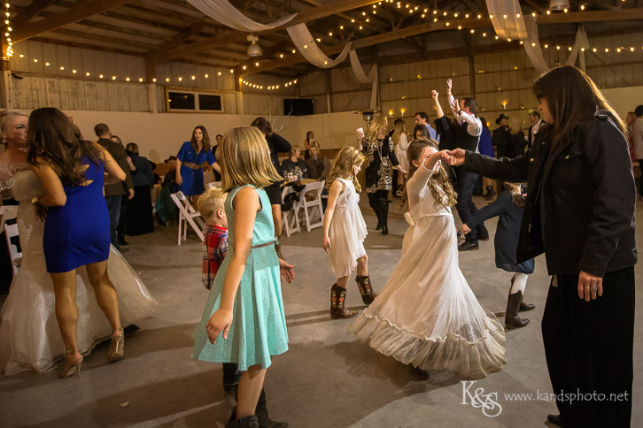 dallas rustic wedding at 3R's Ranch