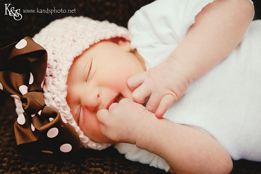 Baby Harper at 1 Week | Dallas Newborn Photographers