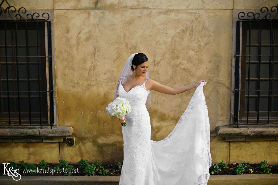 Courtney's Bridals at Mandalay Canals | Dallas Wedding Photographers