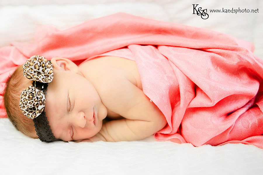 Baby Harper at 1 Week | Dallas Newborn Photographers