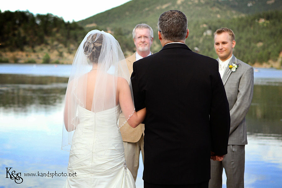 Mike and Stephanie: Wedding in Colorado | Destination Wedding Photographer