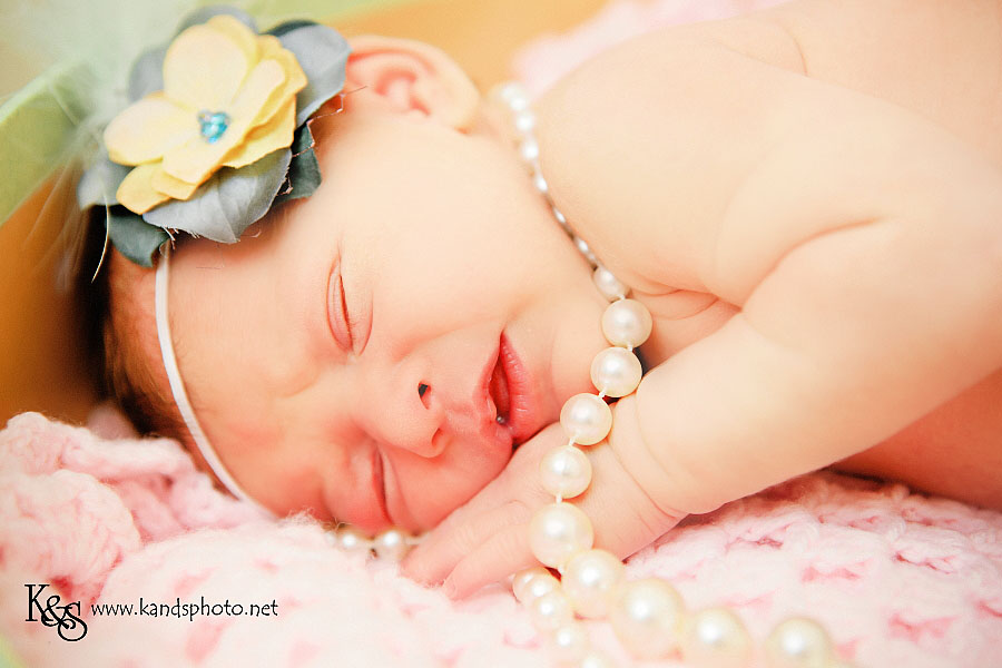 Baby Harper at 1 Week | Dallas Newborn Photographers