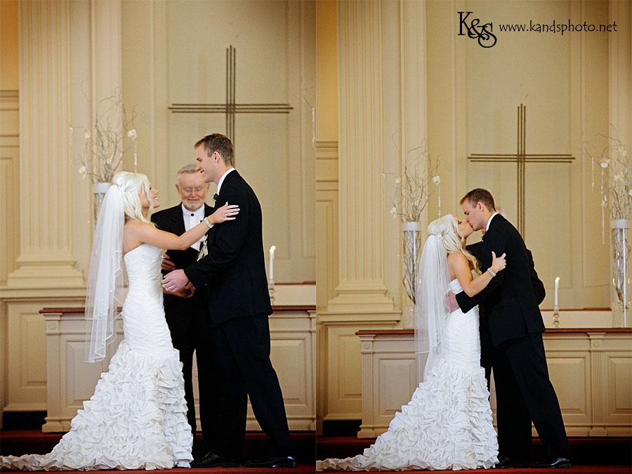 Todd and Mandi's Wedding at the Robert Carr Chapel | Dallas & Fort Worth Wedding Photographers