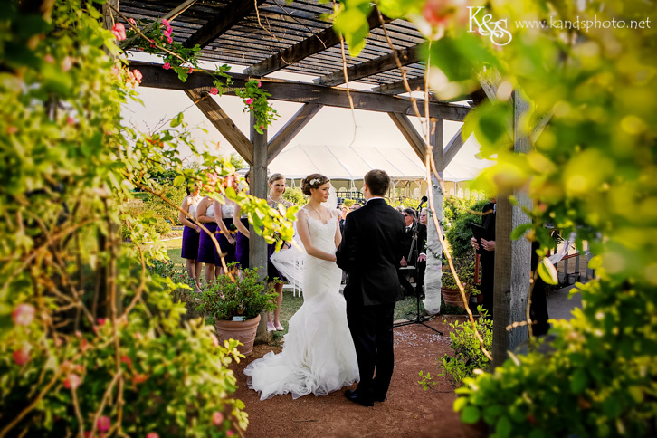 Clark Gardens Wedding in Weatherford by Dallas Wedding Photographers - K & S Photography