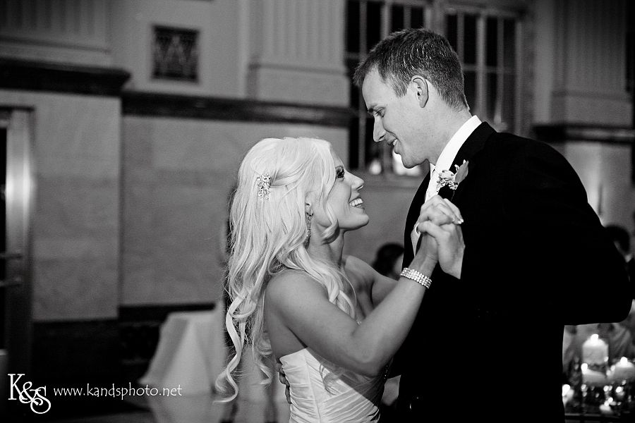 Todd and Mandi's Wedding at the Robert Carr Chapel | Dallas & Fort Worth Wedding Photographers