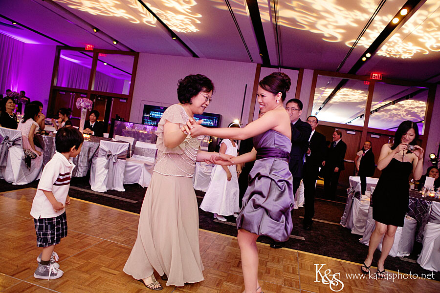 Dallas Wedding Photographers - Philip and Amy's Wedding at the W Hotel