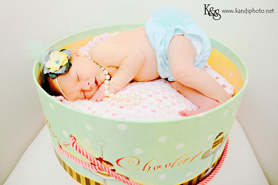 Baby Harper at 1 Week | Dallas Newborn Photographers