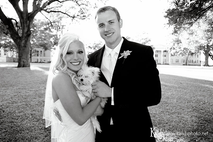 Todd and Mandi's Wedding at the Robert Carr Chapel | Dallas & Fort Worth Wedding Photographers