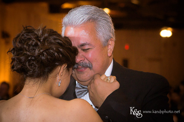 Hidden Springs Wedding by Dallas Wedding Photographers - K & S P