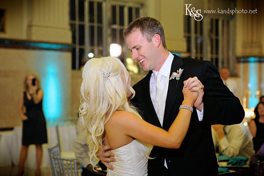 Todd and Mandi's Wedding at the Robert Carr Chapel | Dallas & Fort Worth Wedding Photographers