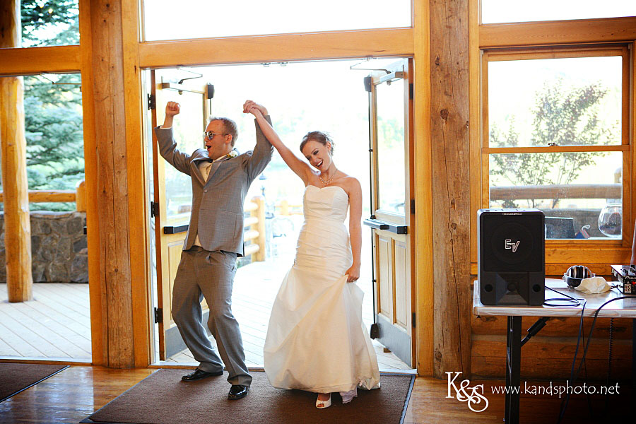 Mike and Stephanie: Wedding in Colorado | Destination Wedding Photographer