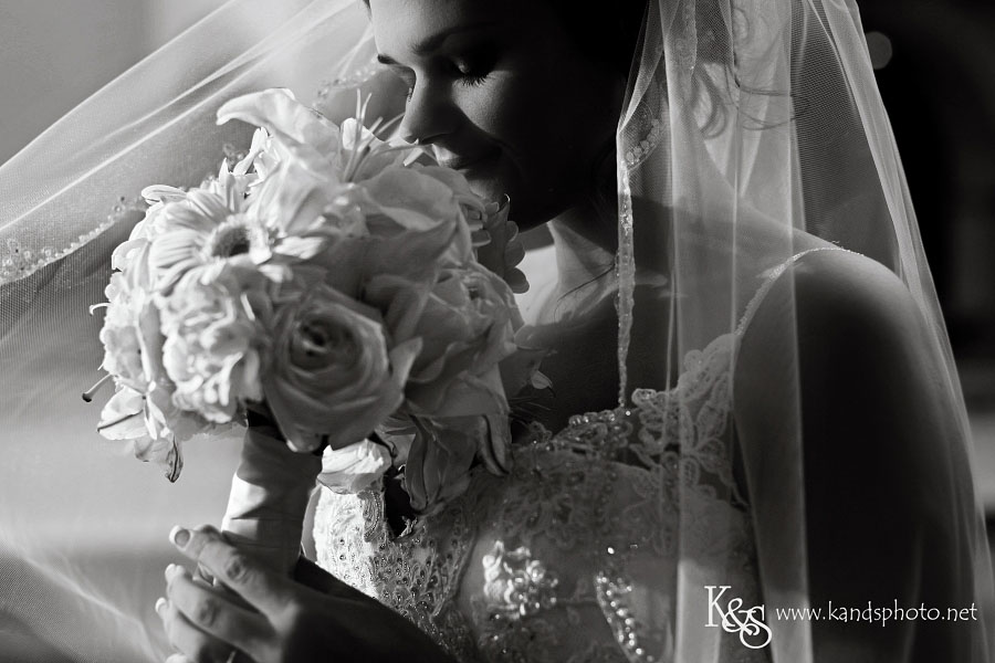 Courtney's Bridals at Mandalay Canals | Dallas Wedding Photographers