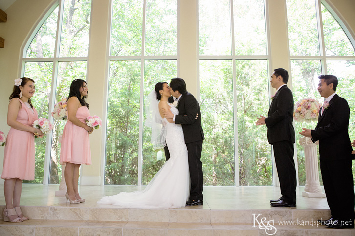 Wedding at Ashton Gardens in Corinth by Dallas Wedding Photographers - K & S Photography