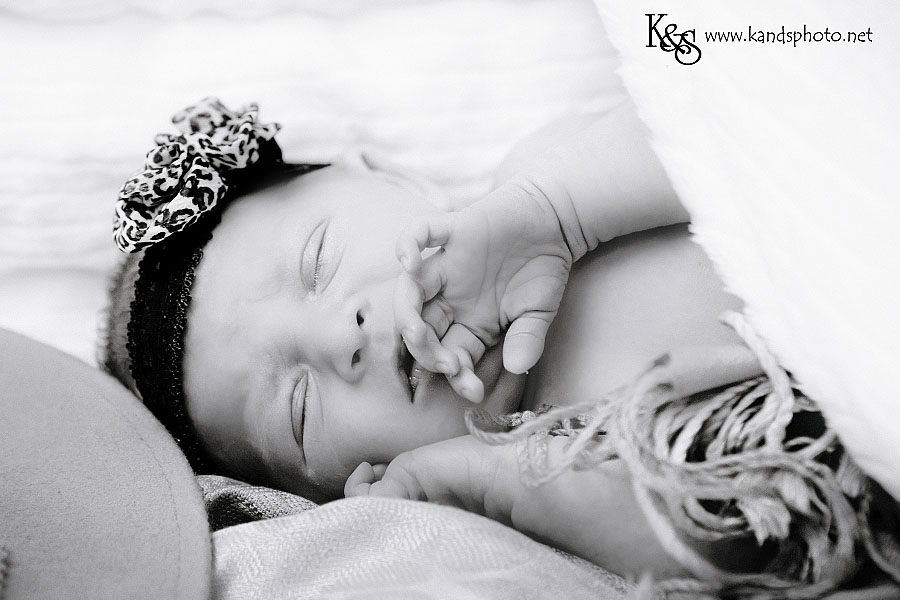 Baby Harper at 1 Week | Dallas Newborn Photographers