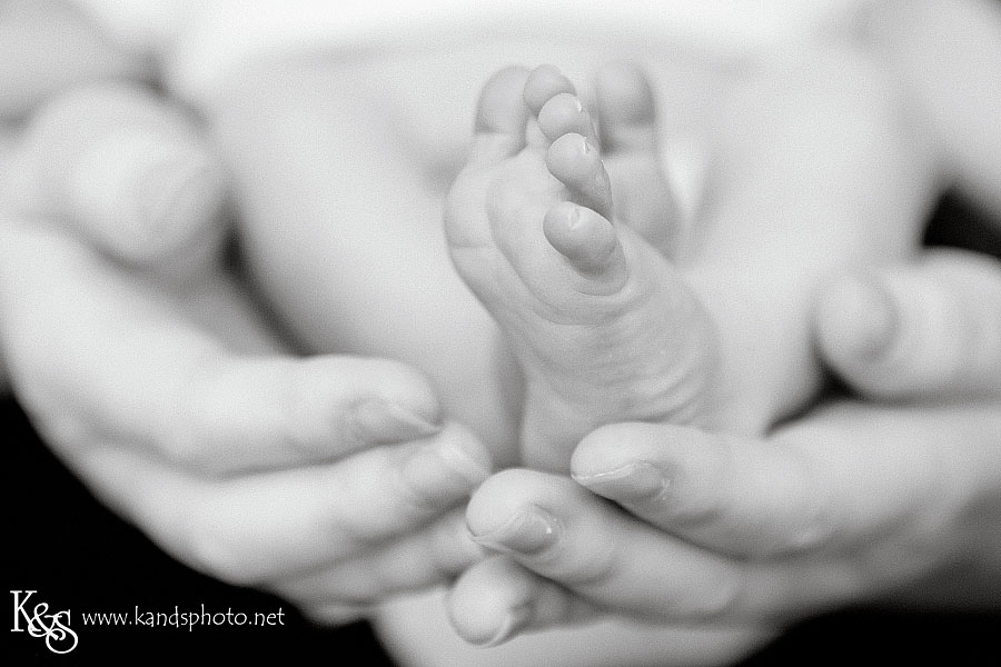 Baby Harper at 1 Week | Dallas Newborn Photographers