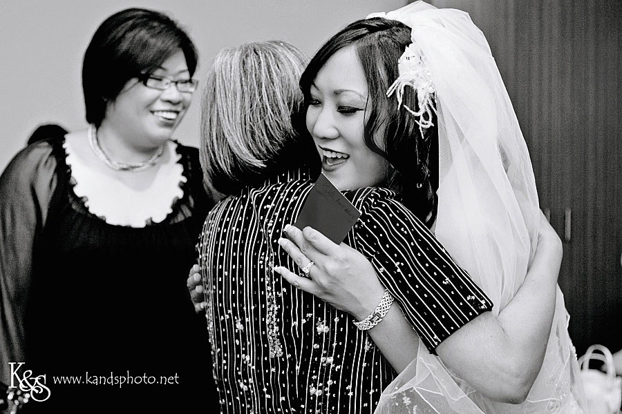 Dallas Wedding Photographers - Philip and Amy's Wedding at the W Hotel