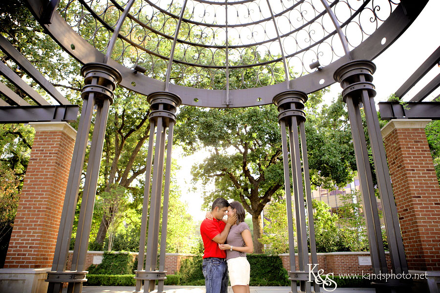 Stacy and Courtney's Dallas Engagements | Dallas Wedding Photography