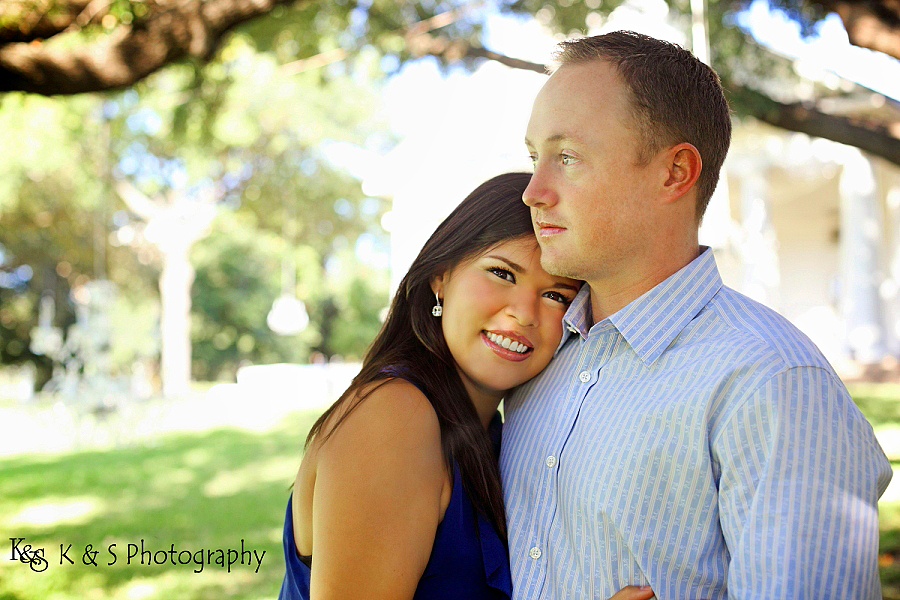 Chris and Chrystal's Engagements at Lee Park in Dallas. Photographs by Dallas Wedding Photographers, K & S Photograph