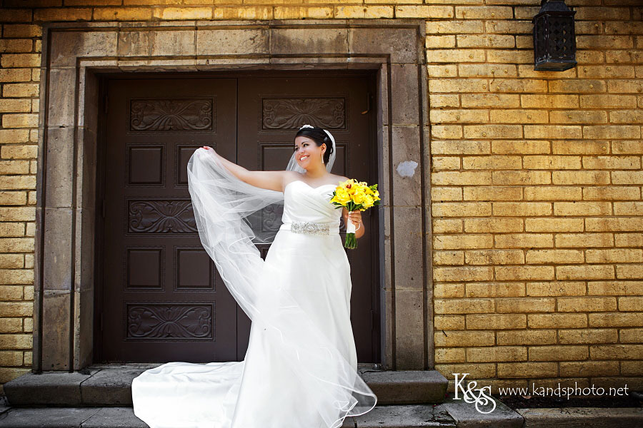 Anna's Bridal Session at the Mandalay Canals | Dallas Wedding Photographers
