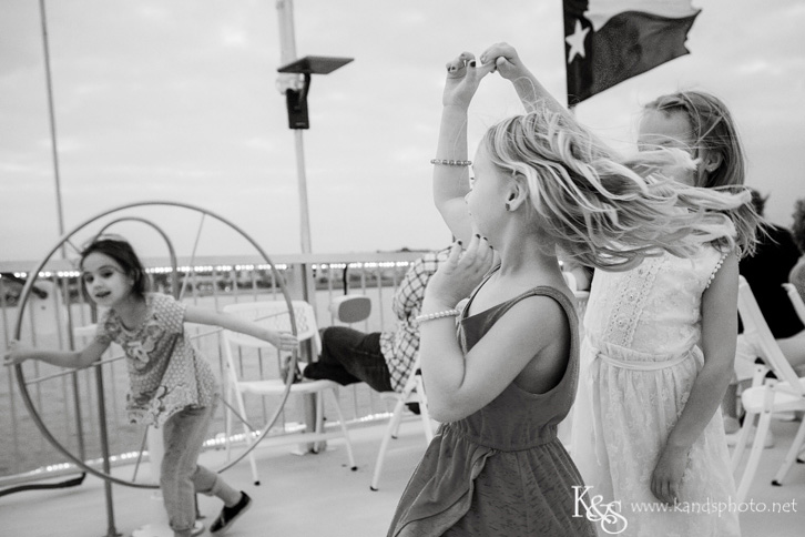 Lake Ray Hubbard Wedding in Rockwall by Dallas Wedding Photographers - K & S Photography