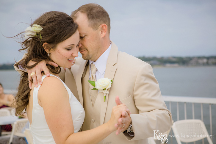 Lake Ray Hubbard Wedding in Rockwall by Dallas Wedding Photographers - K & S Photography