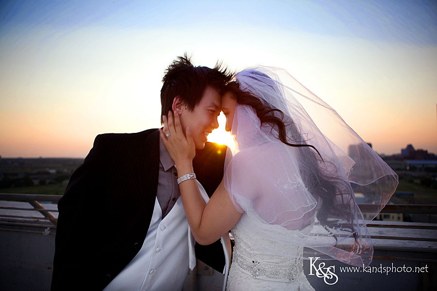 Dallas Wedding Photographers - Philip and Amy's Wedding Portrait Session