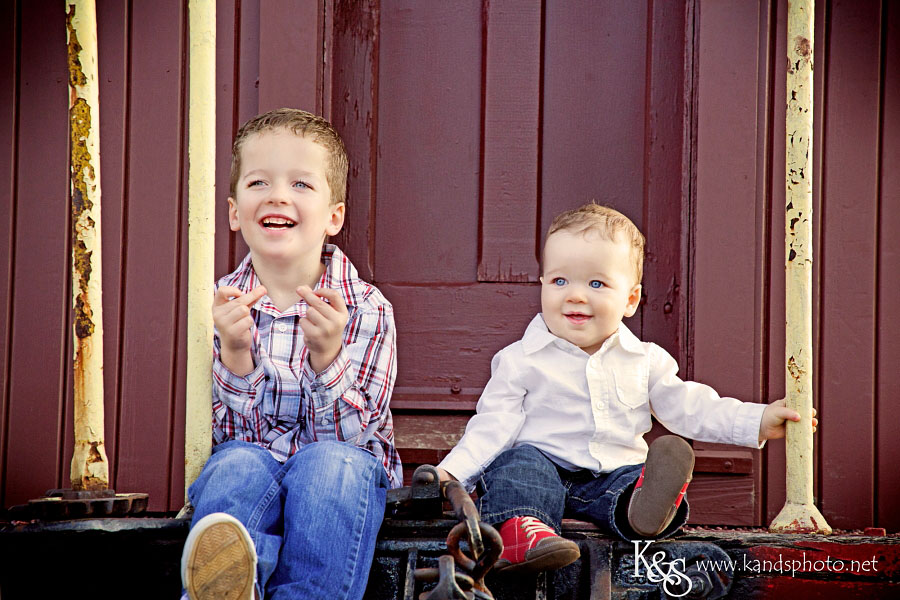 The John's Family taken at the Frisco Heritage Museum. Photographs by Dallas Photographers, K & S Photography