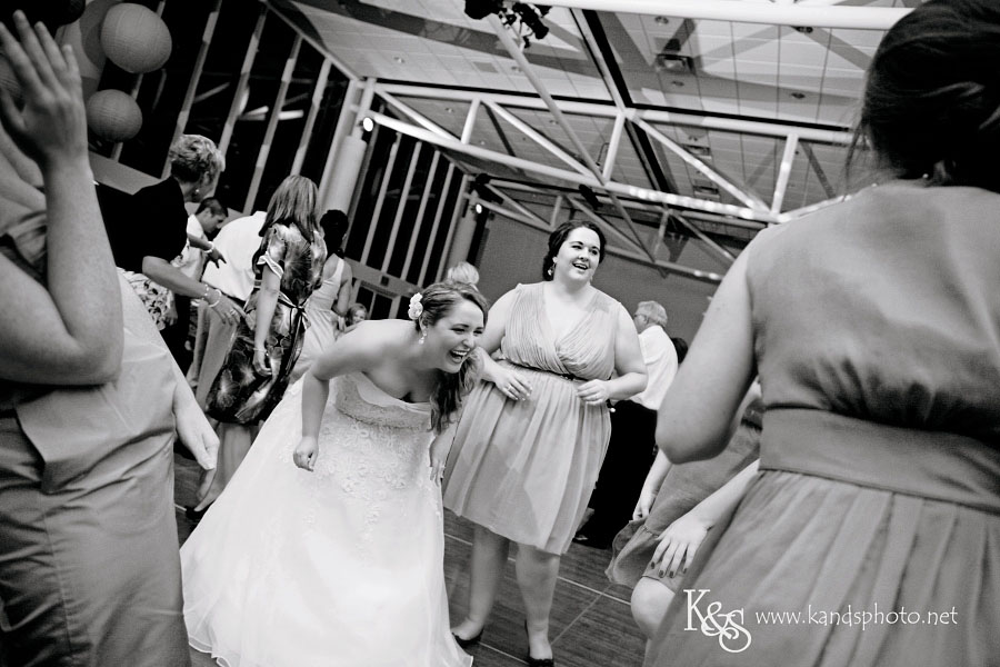 Nathan and Laura's Wedding at the Granville Arts Center | Dallas Wedding Photographers