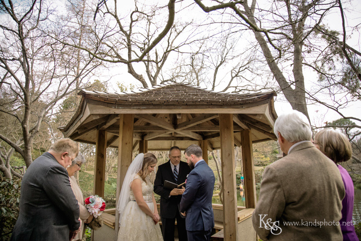 wedding at fort worth japanese garden