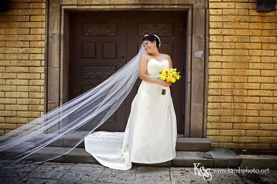 Anna's Bridal Session at the Mandalay Canals | Dallas Wedding Photographers